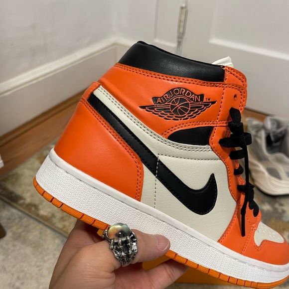 Men’s Size 8 (Euro Sz 41) Jordan 1 Retro High OG Reverse Shattered Backboard - Picture 11 of 17